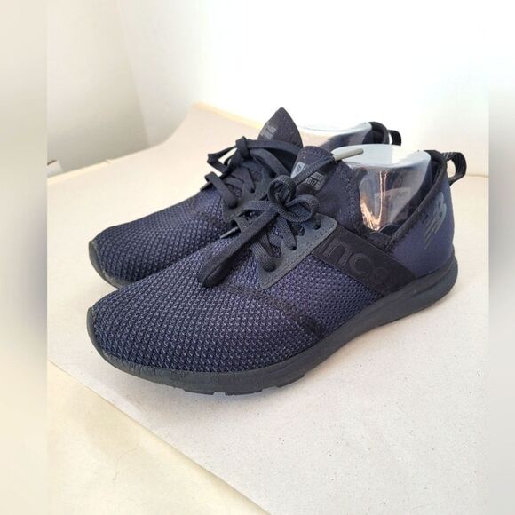 New Balance Fuelcore Nergize Walking Shoes Athletic Sneakers Cushion 9.5 WXNRGSK - Picture 1 of 8